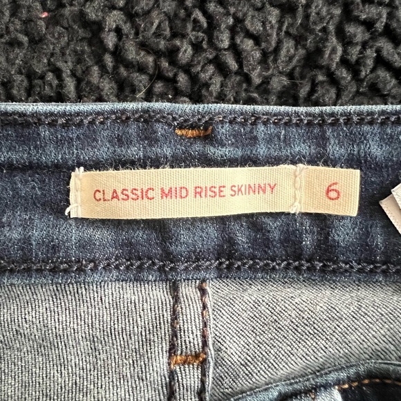 Levi’s Women’s Jeans Classic Mid Rise 6 - Picture 5 of 6